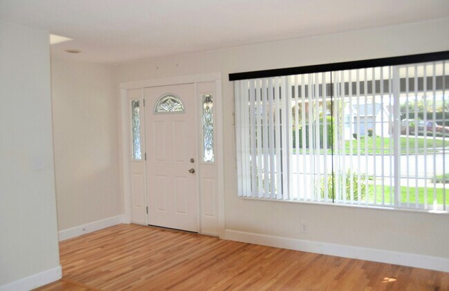 Photo - 2868 Fairfax Ave House