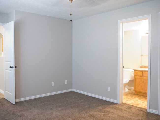 Master bedroom - 963 W 670 S