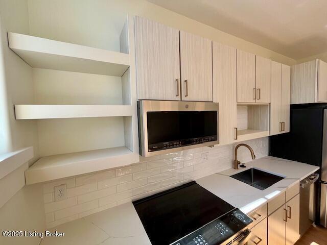 Building Photo - 1810 Sils Ave