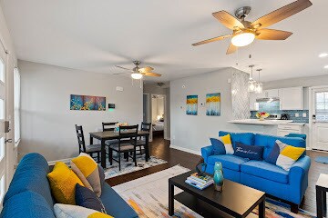 Foto del edificio - 114 Dahlia Ave NW