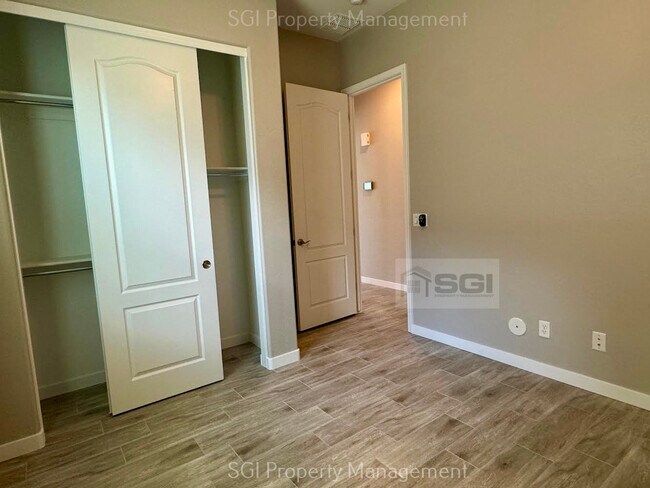 Foto del edificio - 5 bedroom Gilbert home