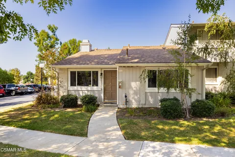 Foto principal - 15010 Reedley St