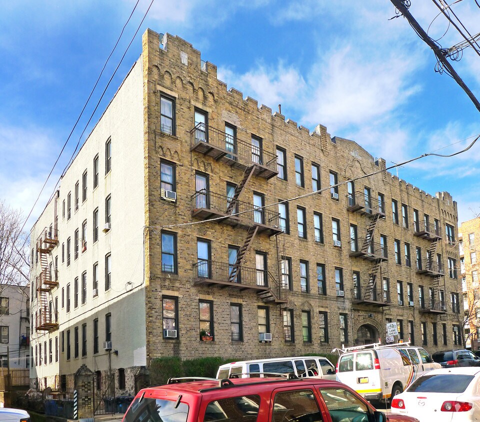 Foto del edificio - 902 41st Street Apartments