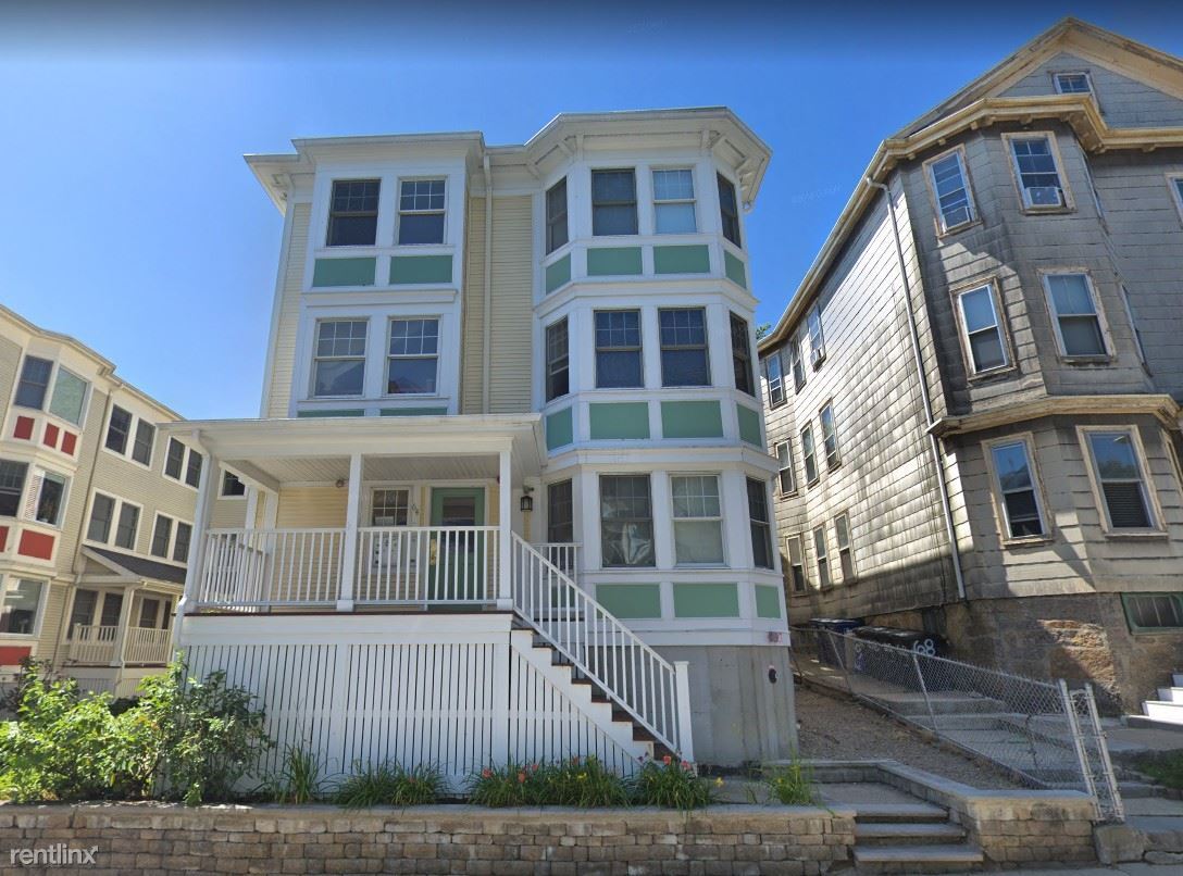 Primary Photo - 68 Hillside St
