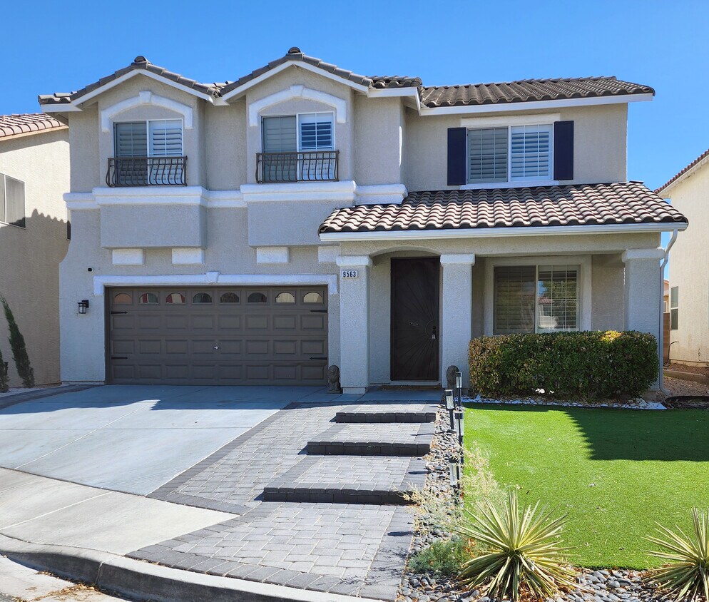 Primary Photo - 95663 Newton Grove Ct