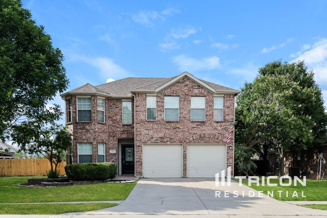 Foto principal - 206 Bison Meadow Dr