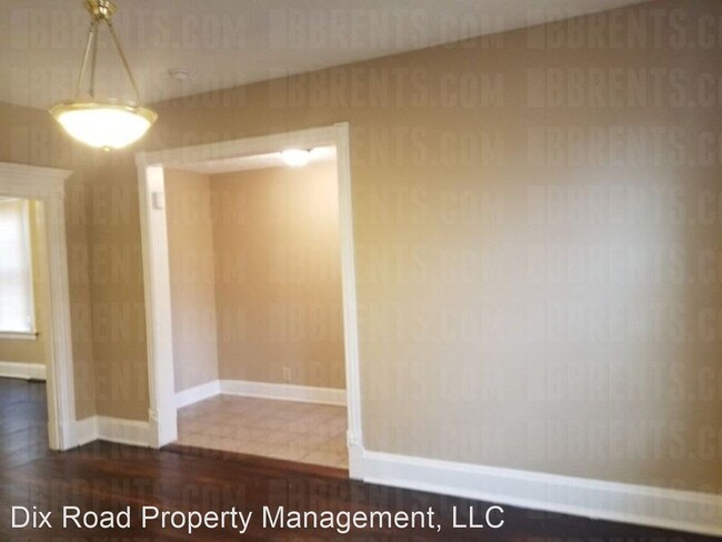 Foto del edificio - 3 br, 1.5 bath House - 516 Ross Avenue,
