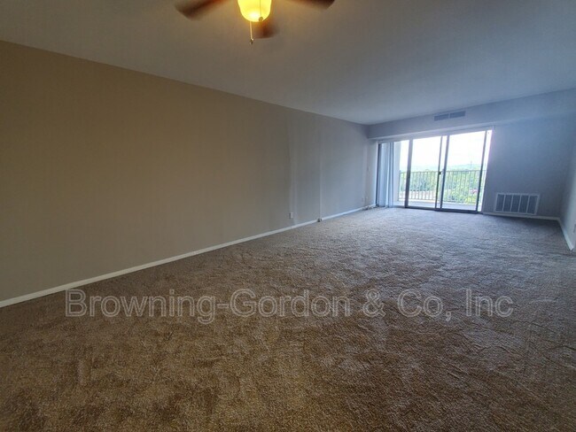 Foto del edificio - 3415 West End Ave