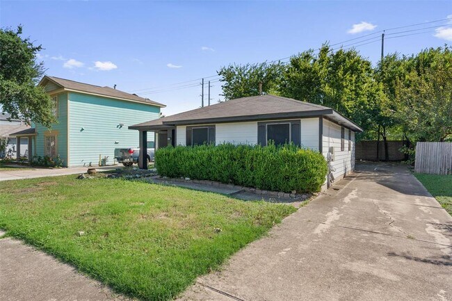 Foto del edificio - 133 Blue Flax Ln