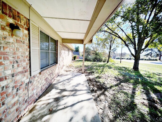 Foto del edificio - 16943 FM2964