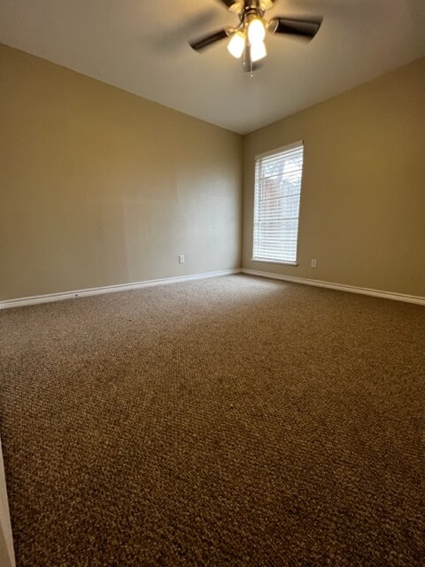 Building Photo - 512 Walnut Hill Rd