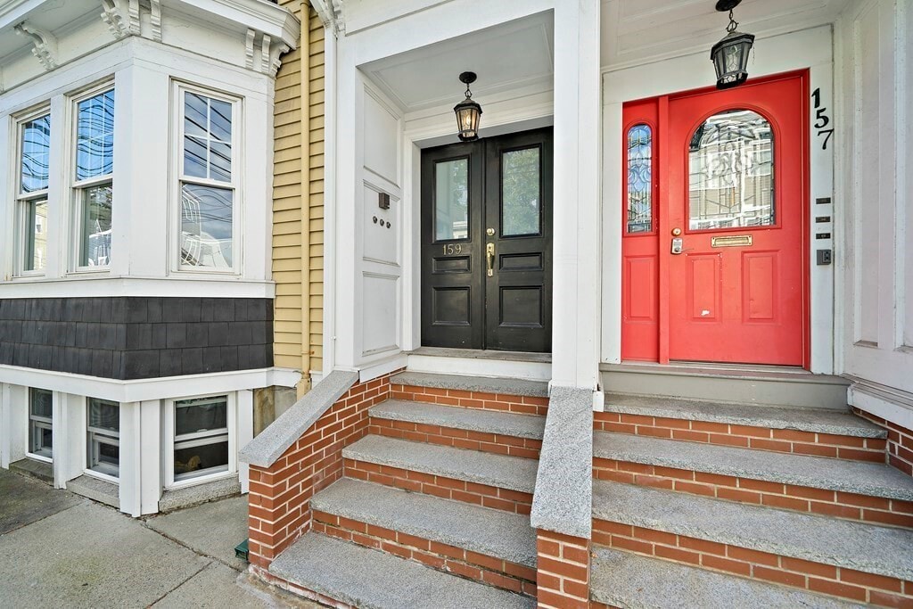 Primary Photo - 159 W Seventh St