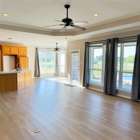 Foto del edificio - 1221 Chandler Cir