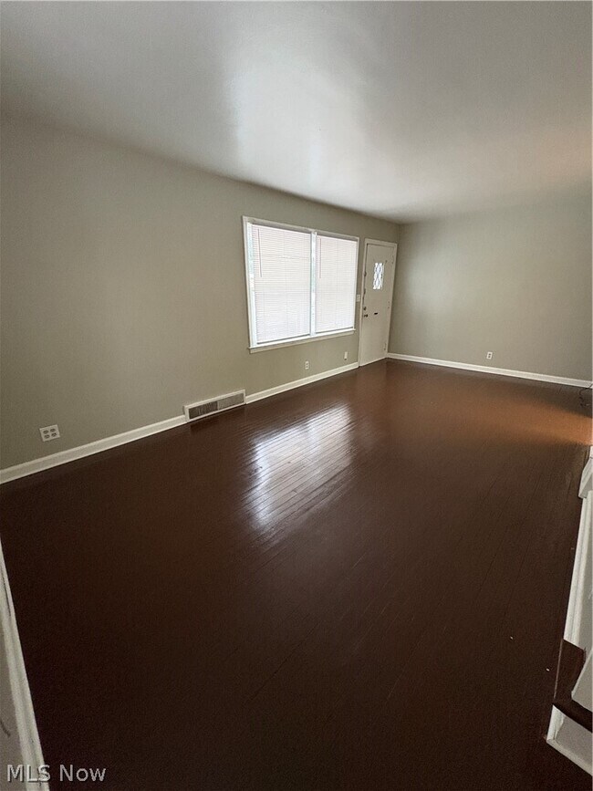 Foto del edificio - 738 West St