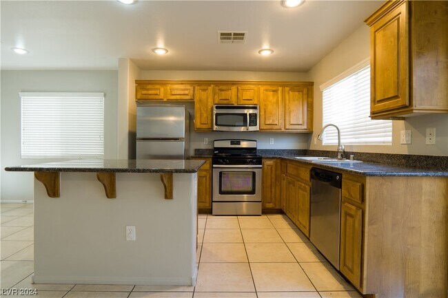 Foto del edificio - 7316 Prussian Green St