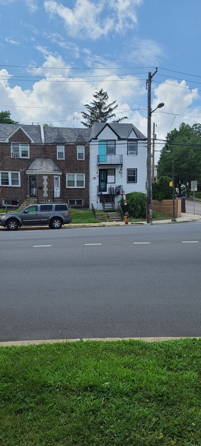Building Photo - 5658 Ogontz Ave