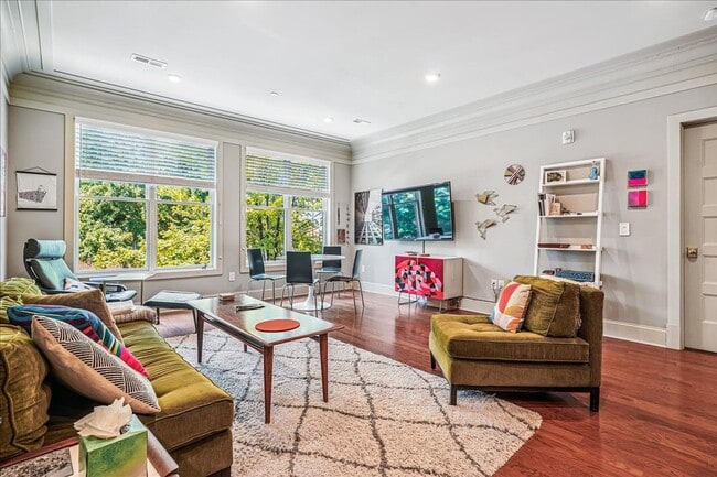 Great Luxury 3 Bedroom 2 Bath on H st NE! - Great Luxury 3 Bedroom 2 Bath on H st NE! House