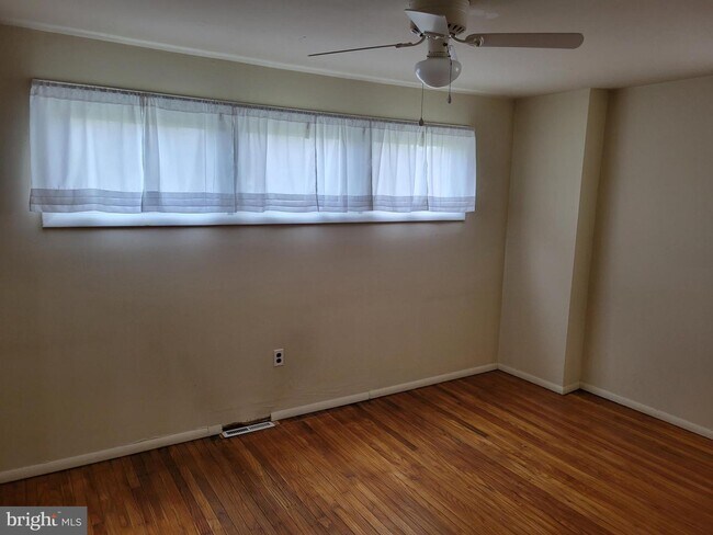 Foto del edificio - 4226 N Lee Ln