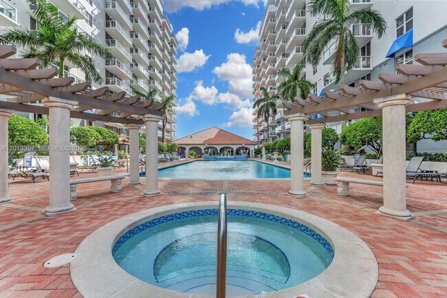 Foto del edificio - 5085 NW 7th St