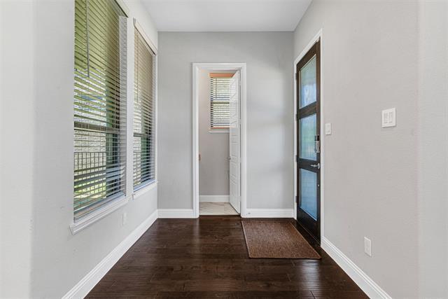 Foto del edificio - 468 Caitlyn Wy