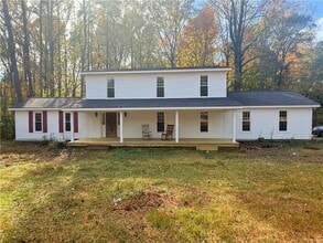 Building Photo - 2870 Horseshoe Bend Rd SW