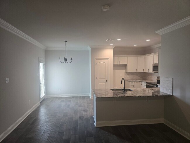Foto del edificio - WENDELL IV G in The Cove at Villaggio community offers a 3 bedroom, 2 full bathroom