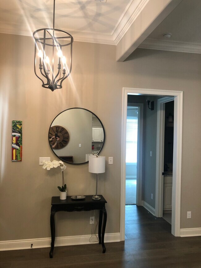 Foto del edificio - 5906 Settlers Dr