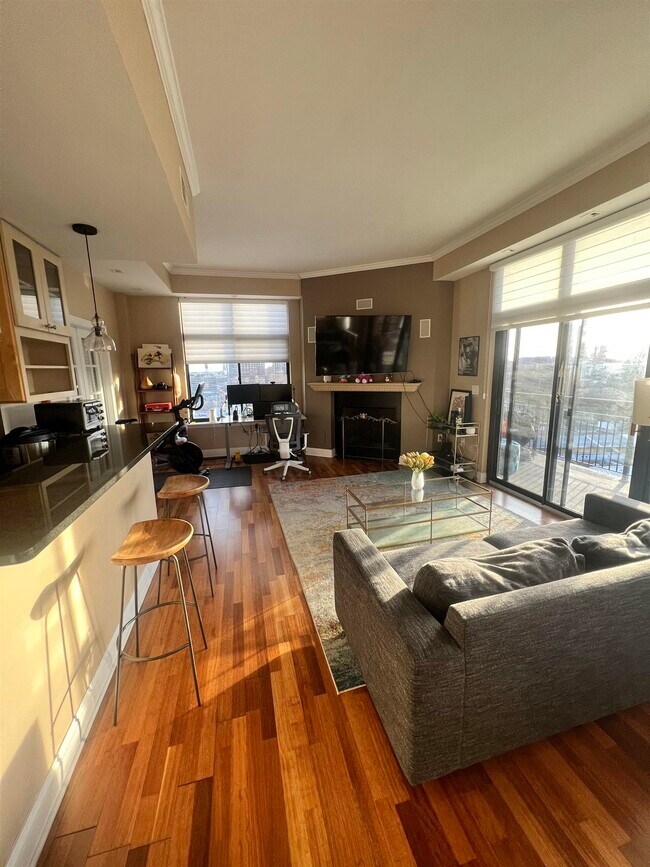 Foto del edificio - 700 1st St