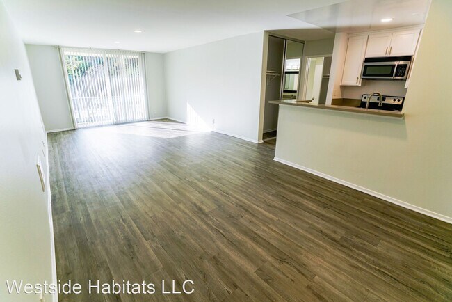Foto del edificio - 1 br, 1 bath Room For Rent - 17250 Sunset ...