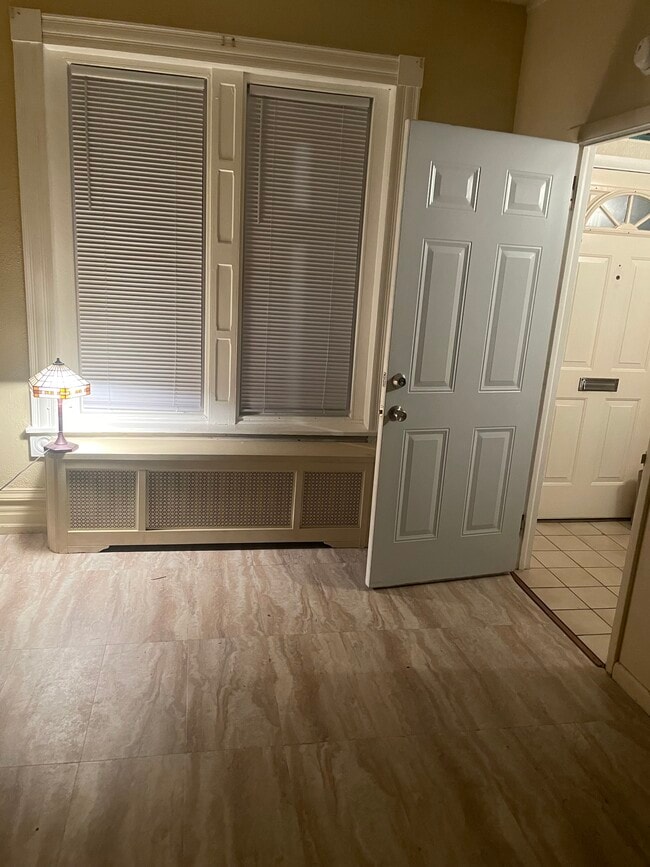 Photo - 1029 N 5th St House