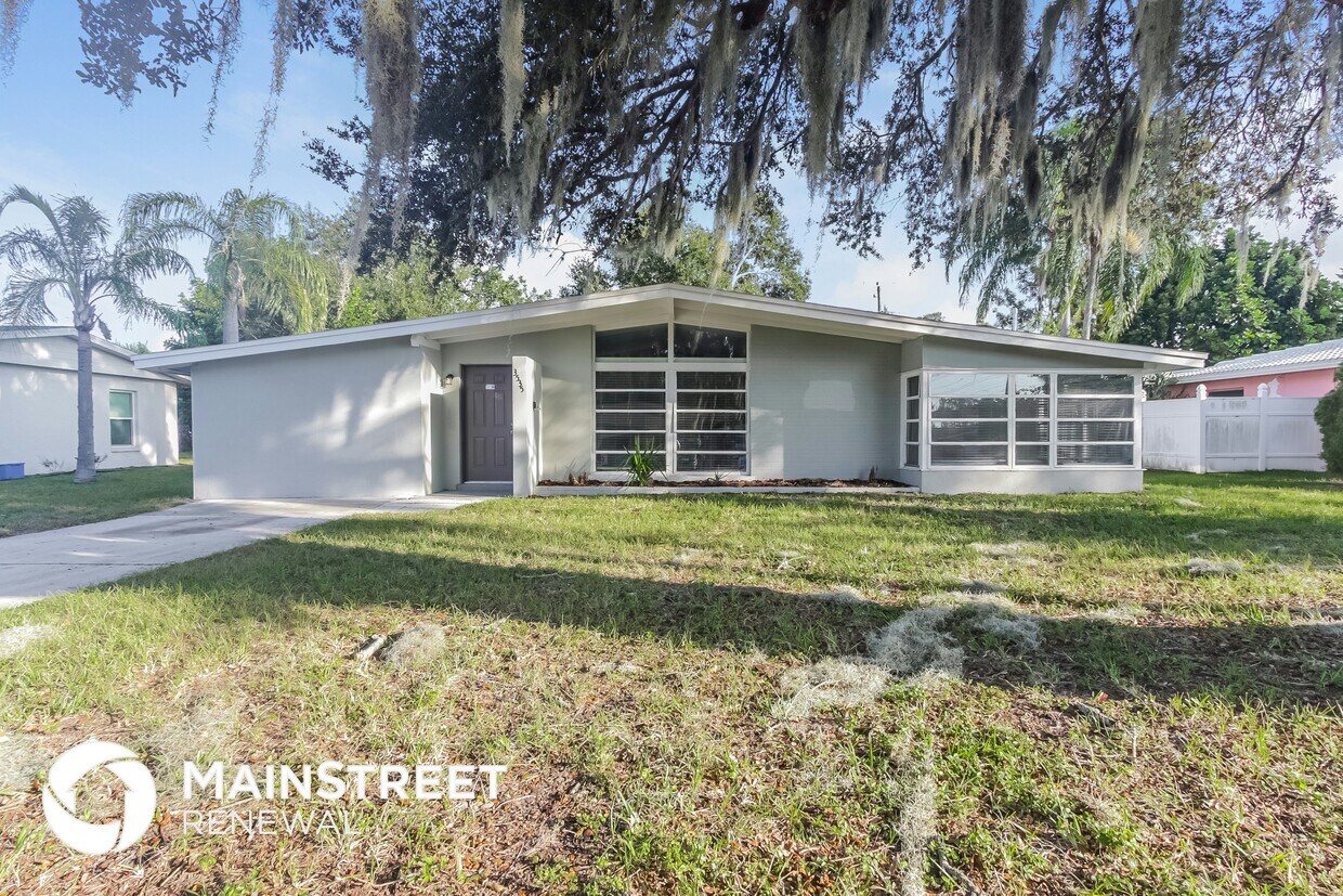 Foto principal - 3535 24th Pkwy