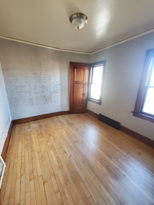 Foto del edificio - 2870-2872-2872 N 59th St