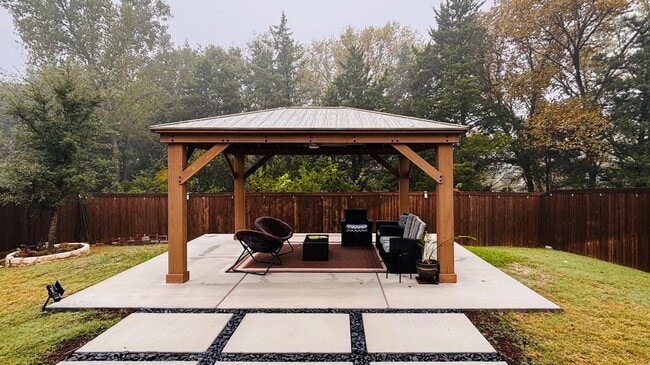 Photo - 5313 Riverwalk Pkwy House