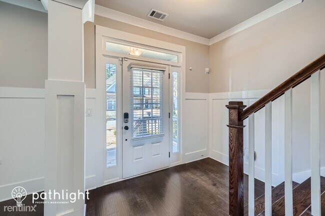 Foto del edificio - 5 br, 3 bath House - 234 Silvertop Drive UNIT