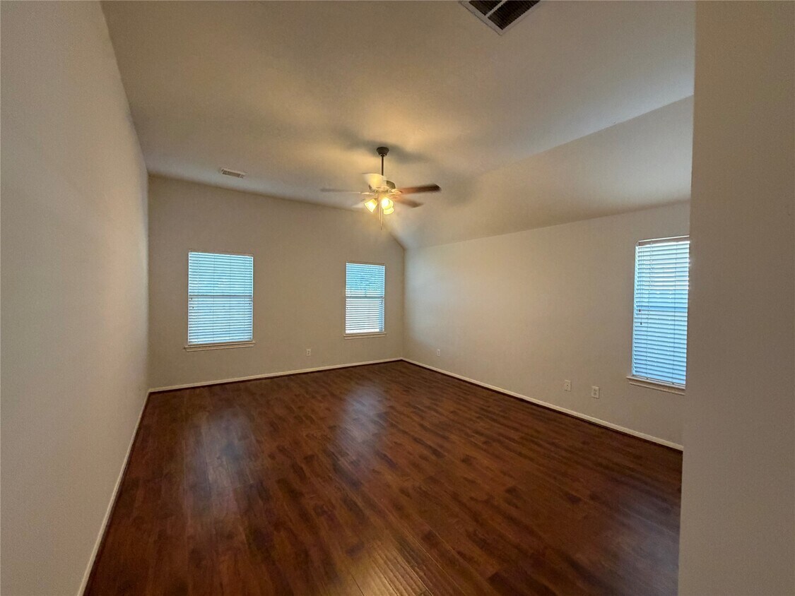 Foto del edificio - 3906 Alpine Cir