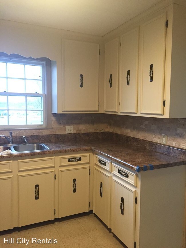 Foto del edificio - 4 br, 2 bath House - 8824 Wards Road