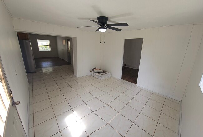 Foto del edificio - 221 Edison Drive