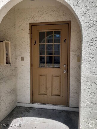 Building Photo - 622 SE 13th Ct