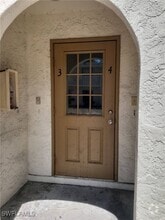 Building Photo - 622 SE 13th Ct