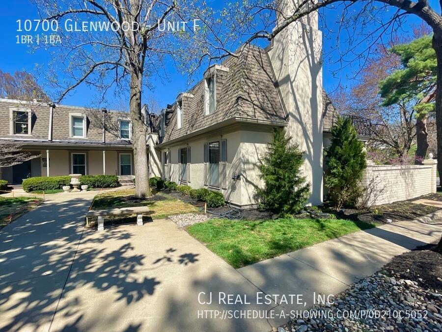 Primary Photo - 10700 Glenwood-Unit F
