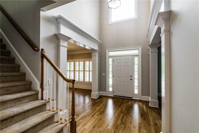 Building Photo - 775 Cooper Farm Way