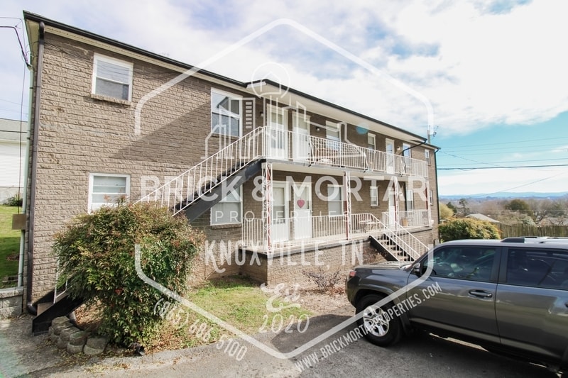 Photo - 500 Farragut Avenue