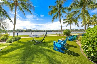 Building Photo - 2681 N Flamingo Rd Building Photo - 2681 N Flamingo Rd