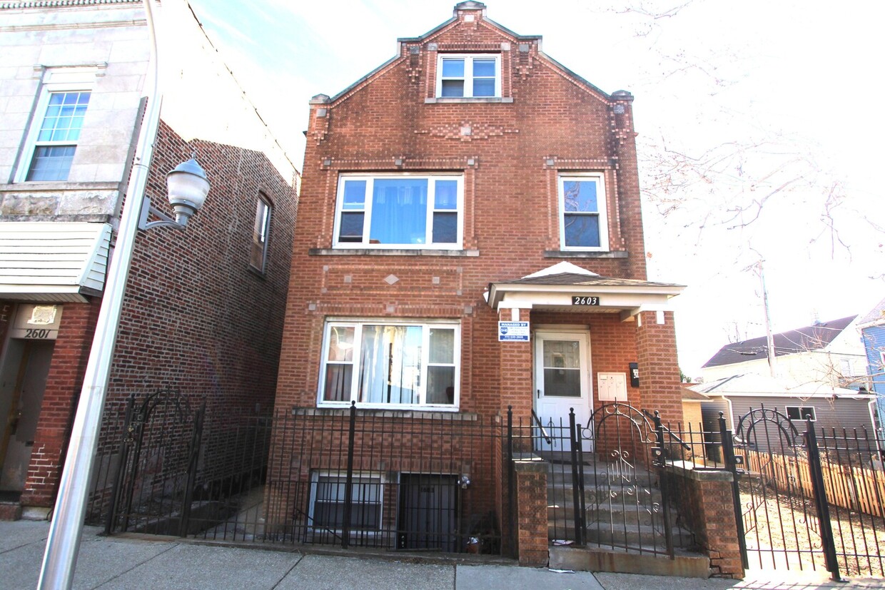 Primary Photo - 2603 W 24th Pl