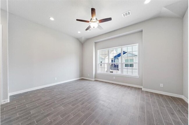 Brand New 3 Story Townhome - Brand New 3 Story Townhome