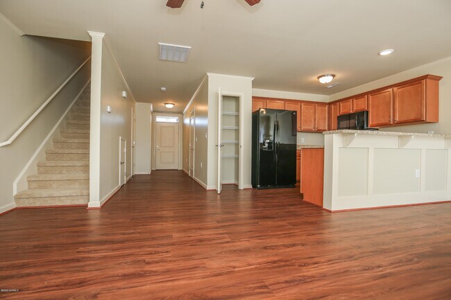 Foto del edificio - 207 Boyington Dr