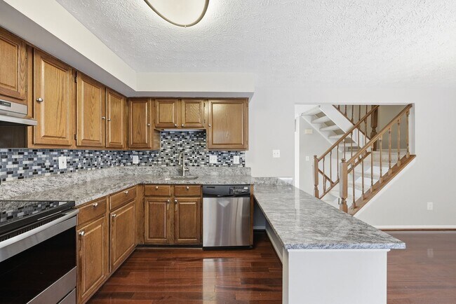 Foto del edificio - 14126 Red River Dr