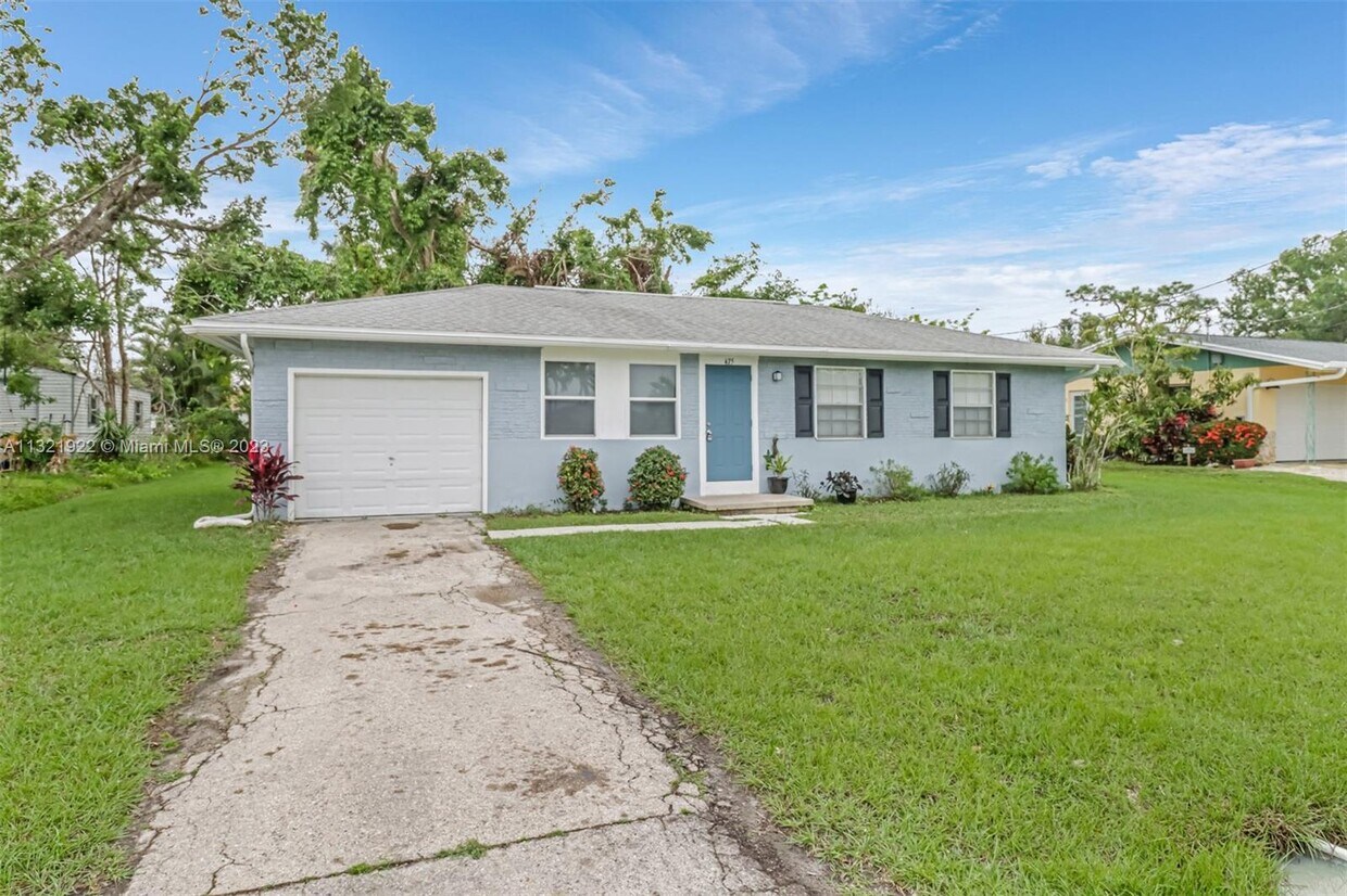 475 Grenier Dr, North Fort Myers, FL 33903 House for Rent in North