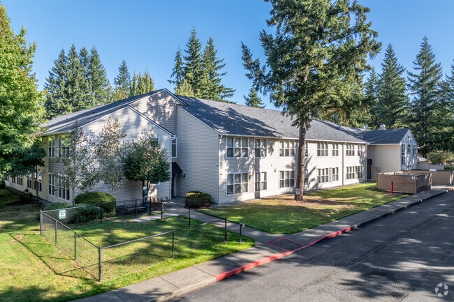 Windsor Square Apartments - Windsor Square Retirement Community