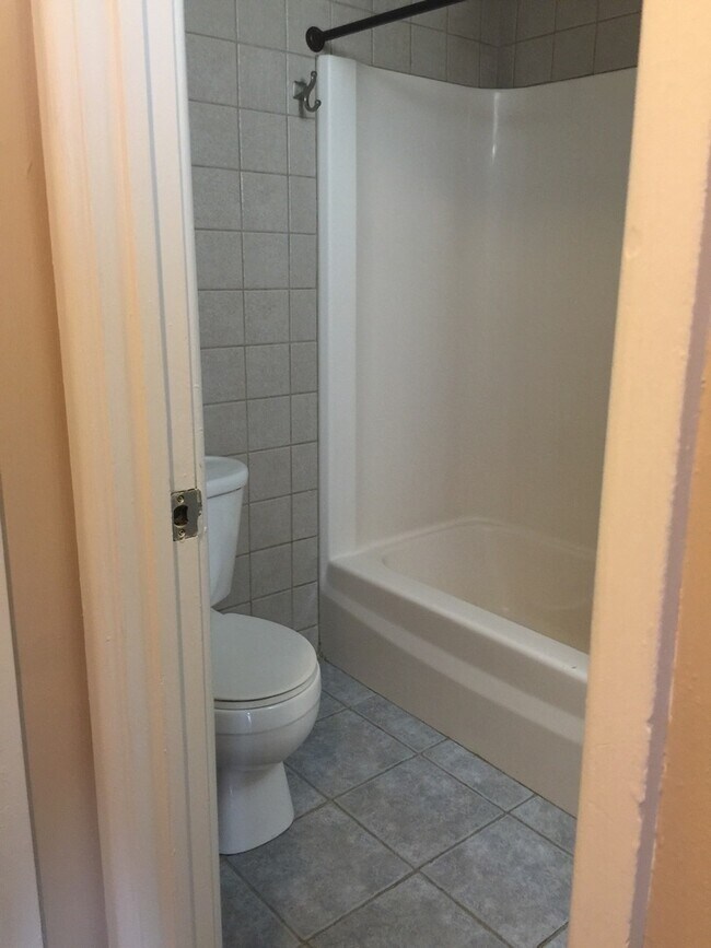 Foto del edificio - Peppermill Village 2 bedroom